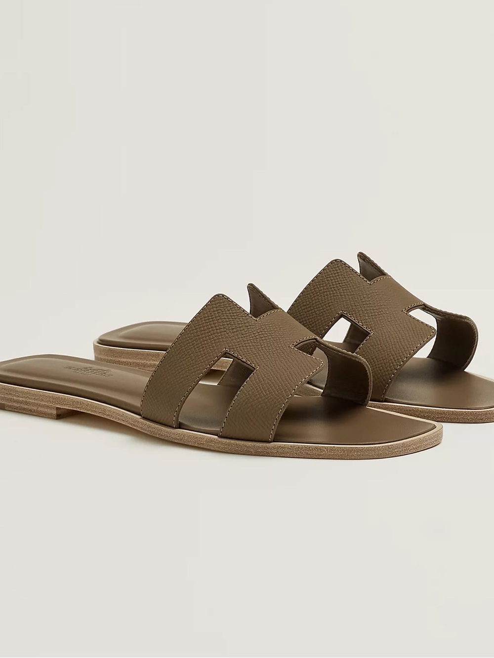 Hermes Olive Slide Sandals in Étoupe Size 40 - Picture 2 of 6